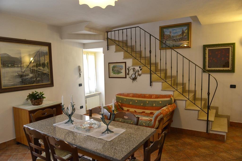 B&B Antiche Mura Puegnago sul Garda Exterior foto